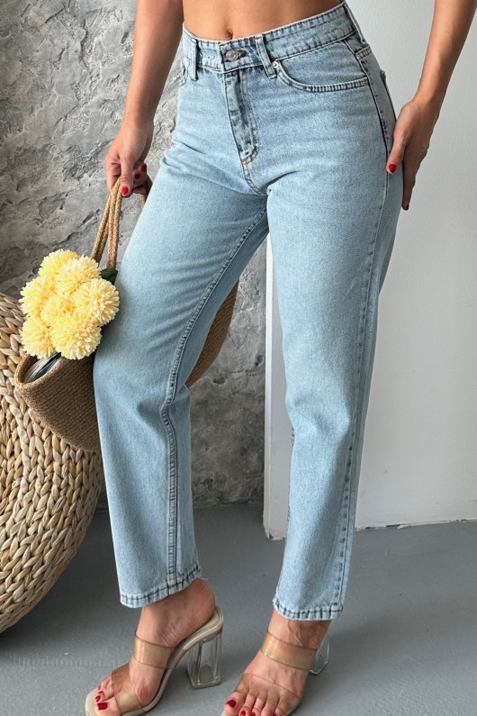 Kadın Mom Fıt Denim Pantolon Bıyık Kimyasal Kar Yıkama Buz Mavi 4005