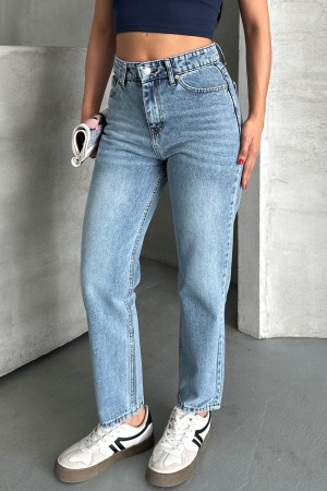 Kadın Mom Fıt Denim Pantolon Bıyık Kimyasal Kar Yıkama Mavi 4005