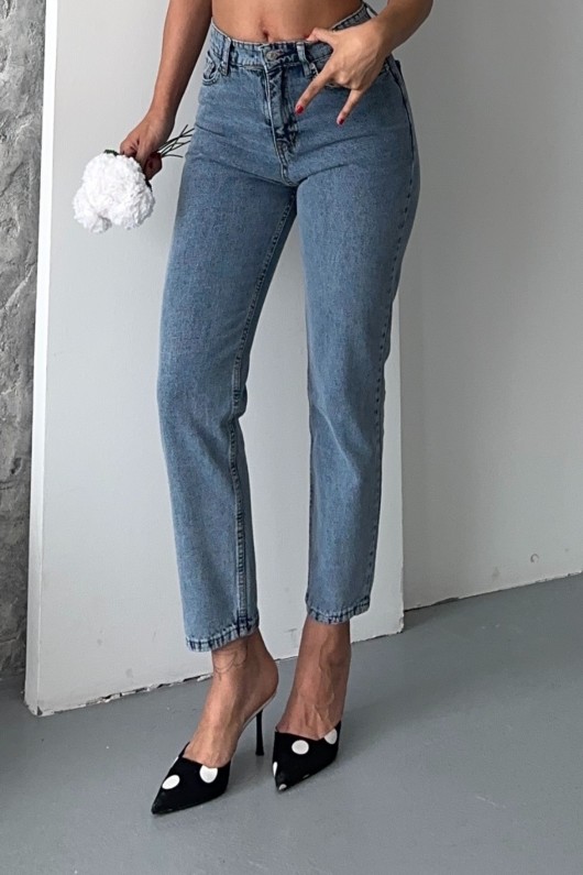 Kadın Mom Fıt Kot Pantolon Enzim Taş Yıkama Mavi 4006 Kadın Mom Fıt Kot Pantolon Enzim Taş Yıkama Mavi 4006