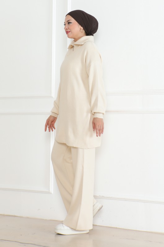 Yakasi Fermuar Detayli Tri̇ko Takim Taş Rengi̇ 1001