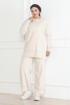 Şerit Detaylı Triko Takım Ekru 1018 Şerit Detaylı Triko Takım Ekru 1018
