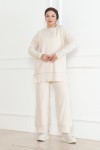 Şerit Detaylı Triko Takım Ekru 1018 Şerit Detaylı Triko Takım Ekru 1018