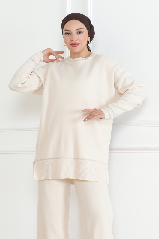 Şerit Detaylı Triko Takım Ekru 1018 Şerit Detaylı Triko Takım Ekru 1018