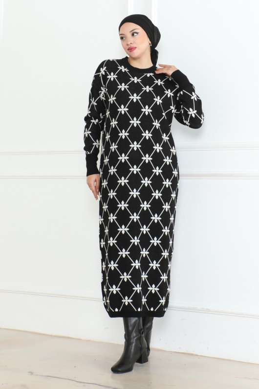 Çiçek Detaylı Desen Triko Elbise Siyah 1024 Çiçek Detaylı Desen Triko Elbise Siyah 1024