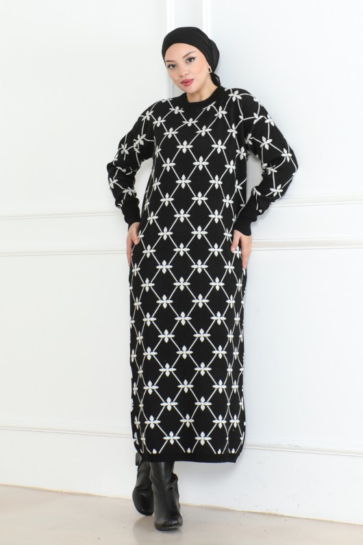 Çiçek Detaylı Desen Triko Elbise Siyah 1024 Çiçek Detaylı Desen Triko Elbise Siyah 1024