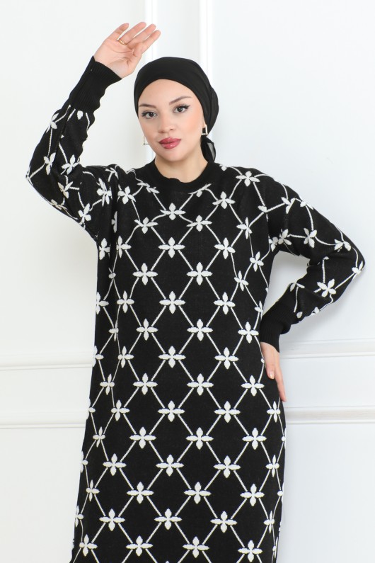 Çiçek Detaylı Desen Triko Elbise Siyah 1024 Çiçek Detaylı Desen Triko Elbise Siyah 1024