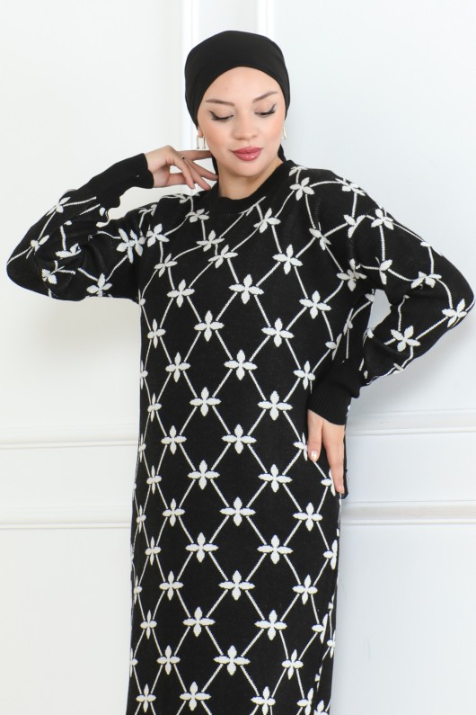 Çiçek Detaylı Desen Triko Elbise Siyah 1024 Çiçek Detaylı Desen Triko Elbise Siyah 1024