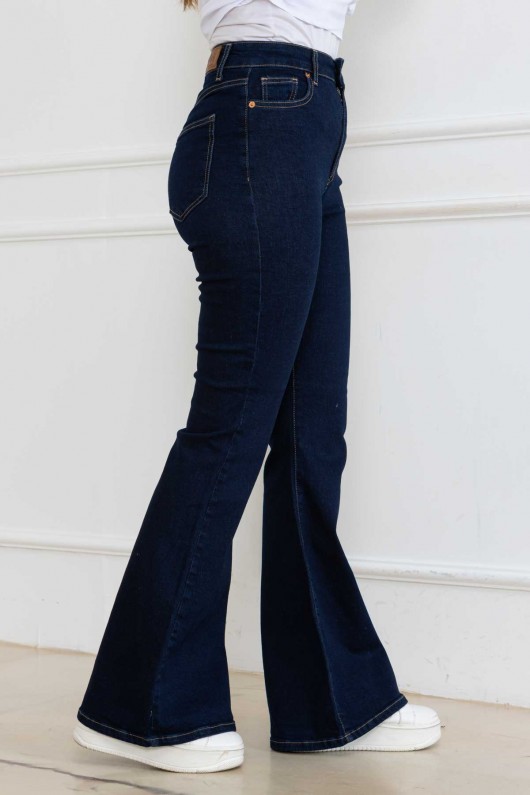 Kadın İspanyol Paça Kot Pantolon Lıkralı Super Fıt Koyu Mavi 2012 Kadın İspanyol Paça Kot Pantolon Lıkralı Super Fıt Koyu Mavi 2012