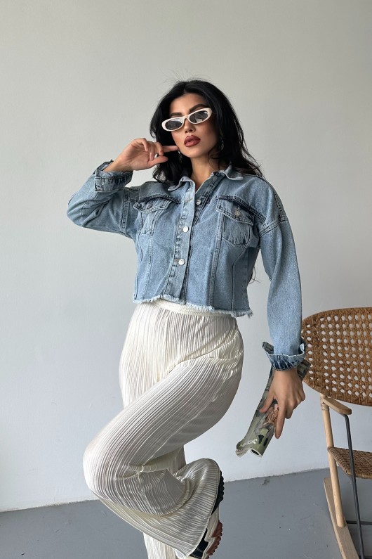 Kadın Çift Kapaklı Lazer Kesim Crop Kot Ceket Buz Mavi 4501