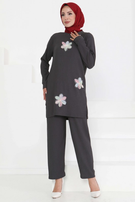 Kadın Çiçek Detaylı Takım Antrasit 3005 Kadın Çiçek Detaylı Takım Antrasit 3005